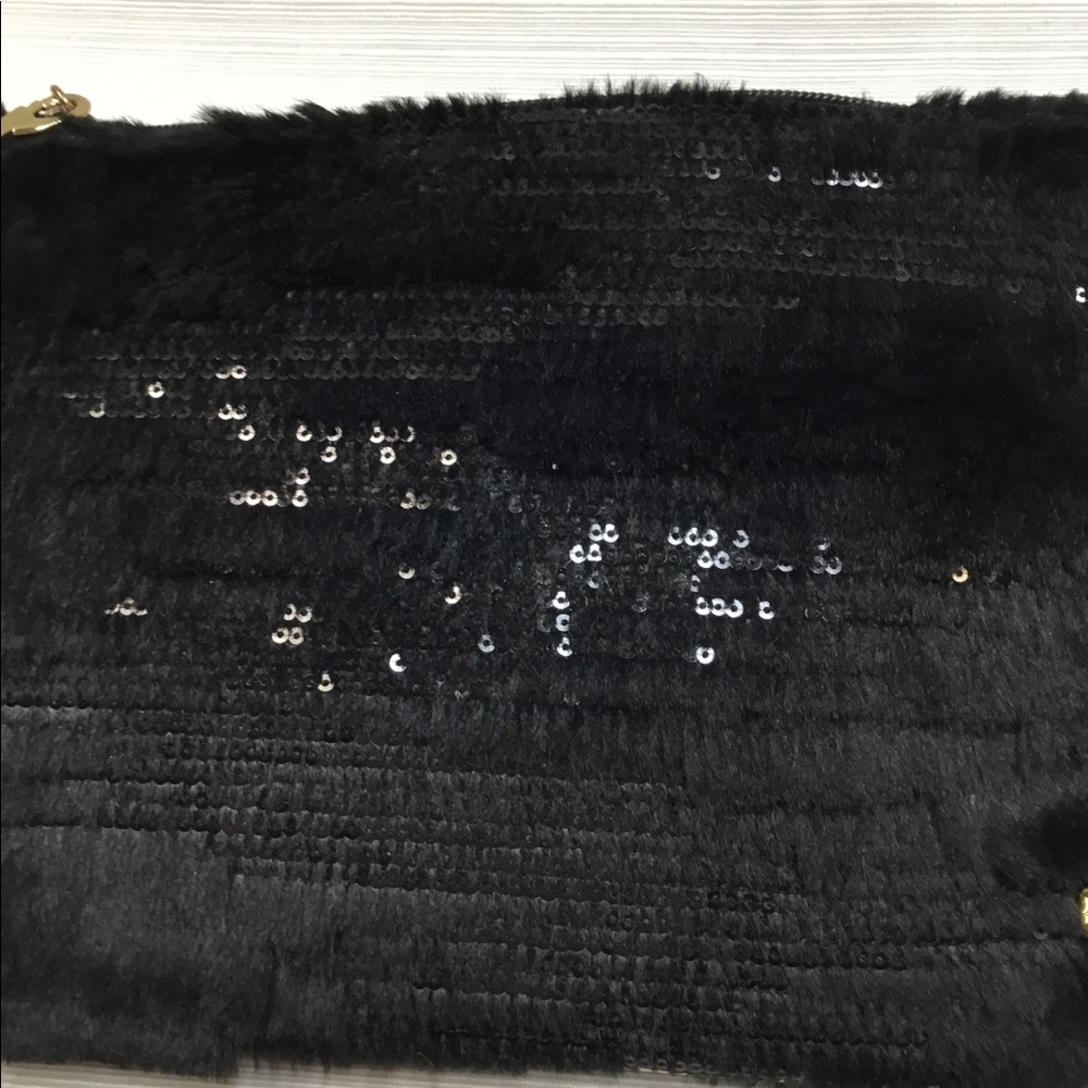 Darling Black Wristlet by Stephanie Johnson - Picture 5 of 6